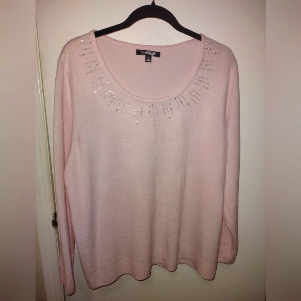 2X Pink sweater with silver sequence